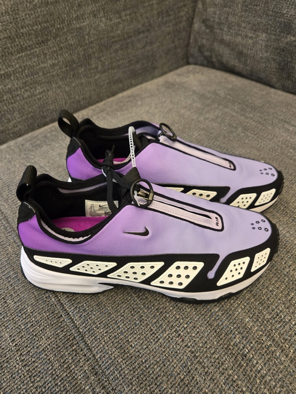 ​Nike Air Max SNDR Sunder Hydrangeas Zip-Up Sneakers Size 9.5 NWOT